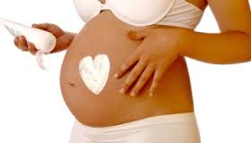 Durante el embarazo se pueden presenta hiperpegmentación llamada Melasma