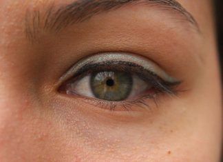 Microorganismo en el ojo