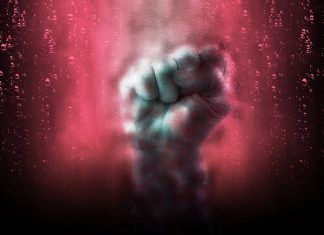 Más del 80% de la población en algún momento de sus vidas ha sido participe de una situación de violencia, bien sea de género o generalizada. El silencio, es una de esas cosas que condena ciertas acciones en el ser humano, a veces nos encontramos en momentos complejos, situaciones de riesgo en donde creemos que lo mejor es callar. En el caso de la violencia de género se evidencia mucho esto. Gran parte de los problemas se dan por no hablar a tiempo, por no evitar una tragedia.