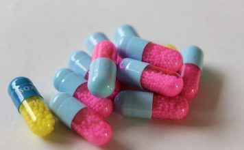 ¿Qué son los AINES? AINES – es el nombre que se le da al grupo de medicamentos conocidos como antiinflamatorios no esteroideos.