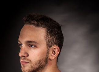 La práctica deportiva y los tatuajes: deberían evitarse ¿Alguna vez te has planteado la idea de tatuarte? ¿De tener la mayor cantidad de tatuajes posibles? Pues cuidado, si tienes como prioridad la práctica de deportes y se somete a rutinas de resistencia. No le eche la culpa a la ola de calor, o al cambio climático; hay algo que esconden los tatuajes en contacto con las altas temperaturas, y nosotros se lo explicaremos.