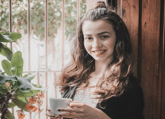 Tomar café, el aliado para la belleza gracias a su componente tomar café