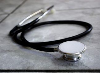 Suspendido médico por practicar el método Hamer
