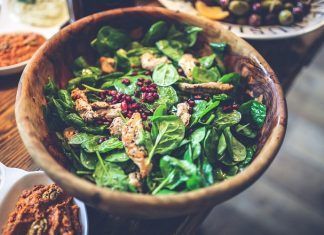 Espinacas, poderosas razones para incluirlas en la dieta