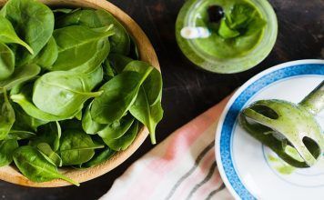 Ensalada detox con espinacas: nos puede ayudar a depurar nuestro organismo