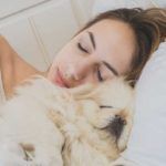 Beneficios de dormir con tu perro