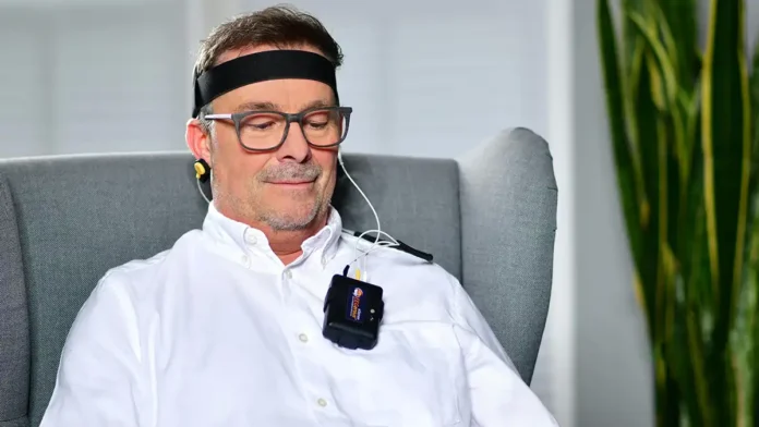 Estimulación transcraneal de corriente directa