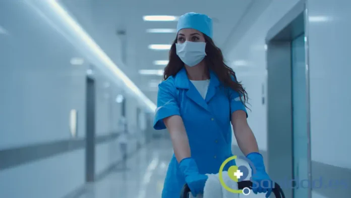 Cómo la limpieza hospitalaria profesional reduce el riesgo de infecciones nosocomiales