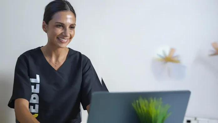 Clínica de rinoplastia ultrasónica en Málaga Clínica de rinoplastia ultrasónica en Málaga