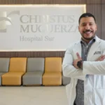 Rodillas fuertes y hombros estables